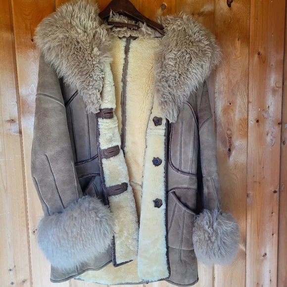 REAL vintage sherling coat - Picture 1 of 9